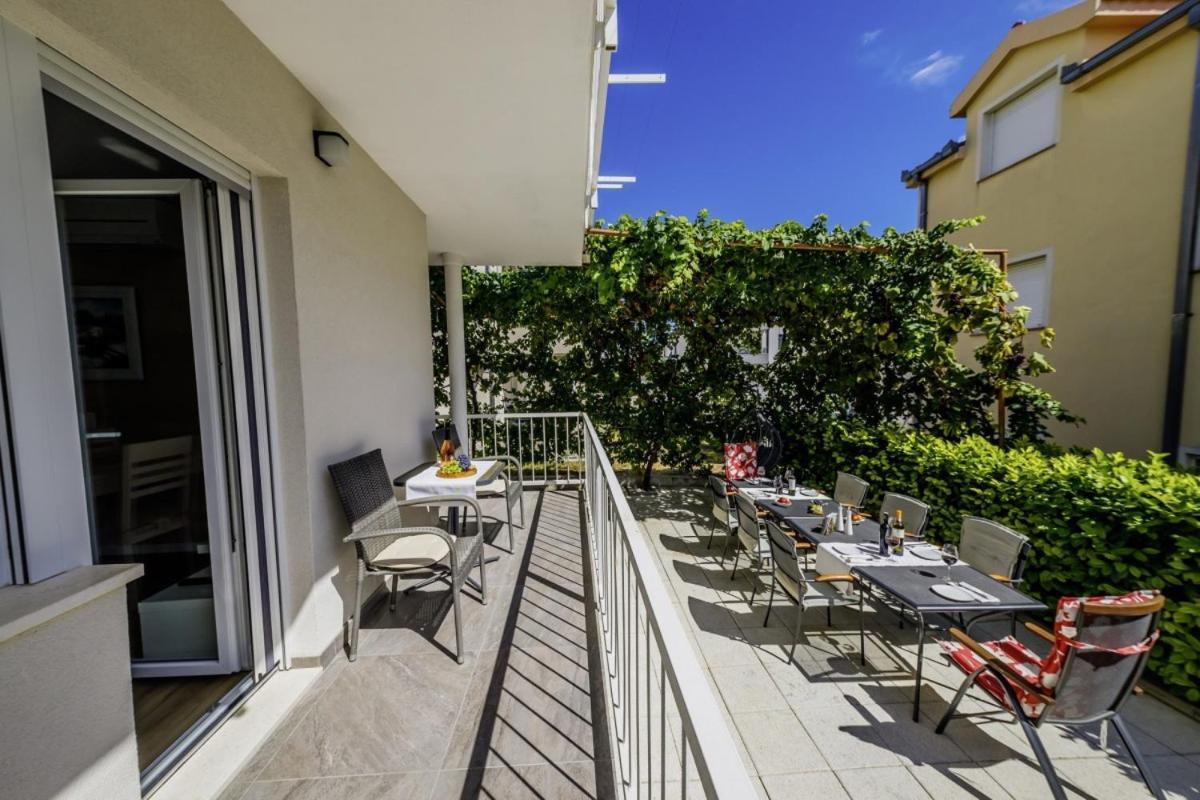 Ani In Trogir * Mittel-Dalmatien Hotell Donji Seget Exteriör bild