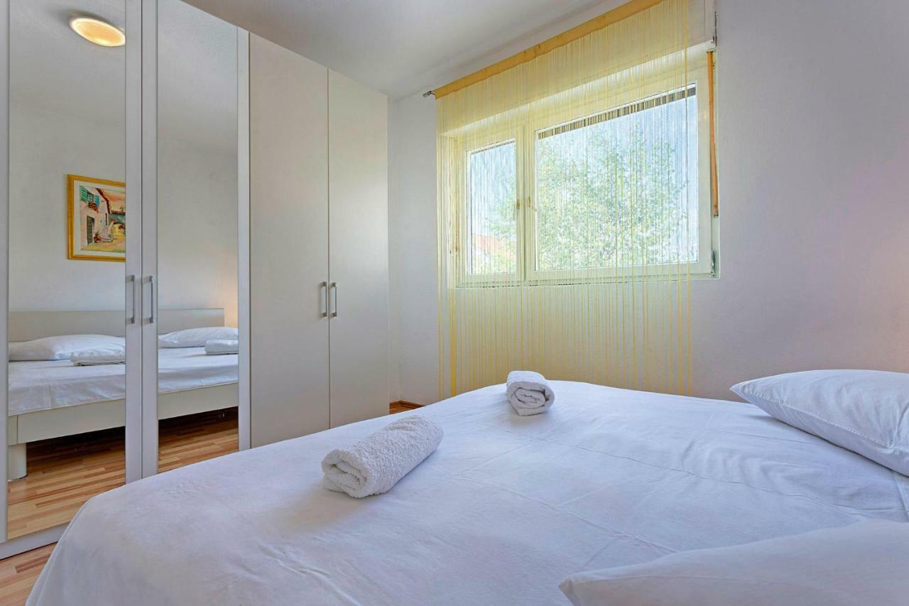 Ani In Trogir * Mittel-Dalmatien Hotell Donji Seget Exteriör bild